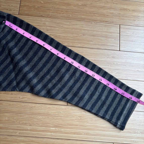 Vintage 80s Jane Tise handmade striped turtleneck - Picture 6 of 6